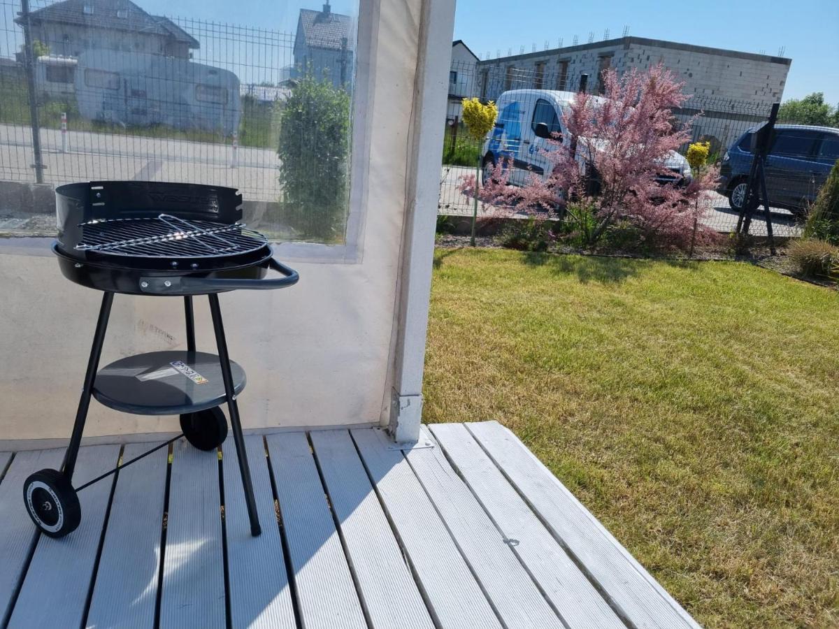 Domek Letniskowy Kolory Lata Z Klimatyzacja - 365Pam Sarbinowo Exterior foto